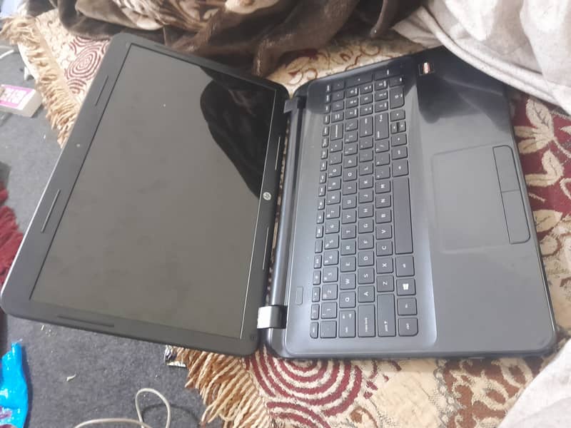 Urgent. Laptop for sale AMD-A6 5200 3rd generation 6