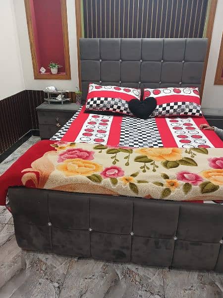 Queen size bed in grey color 1