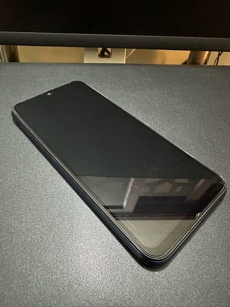Smart 3 Plus - 9.9/10 mint condition with box 5