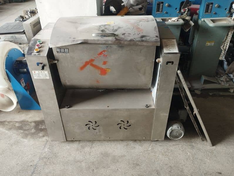 Dough Divider Machine hydraulic type 20 pocket made in Italy 3 phase 11