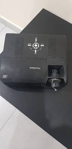 Viewsonic Dvi projector 1080p