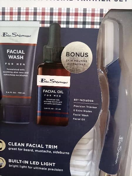 Facial trimmer Set including Facial Oil and Facial Wash 5