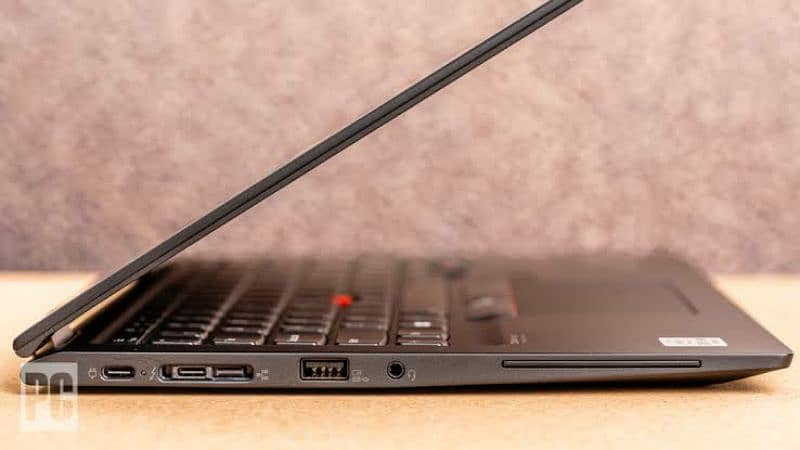 ThinkPad Yoga13 x360 Gen 1st Core i5 10th Gen 8GB RAM 256SSD FHD 10/10 3