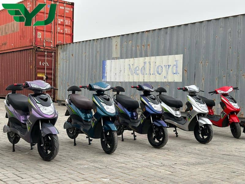 Electric Scootys YJ Future Evee lowest price 19