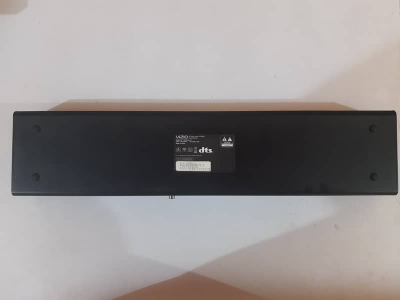 VIZIO SmartCast Speaker, Soundbar Only | Black | 20 Inches 1