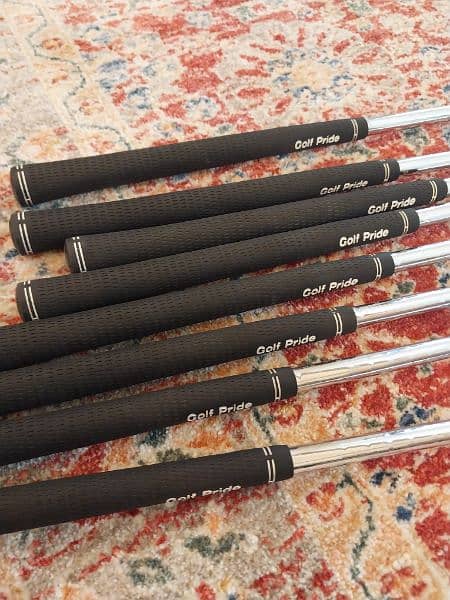 Good Condition Golf PING Irons/ clubs. 2