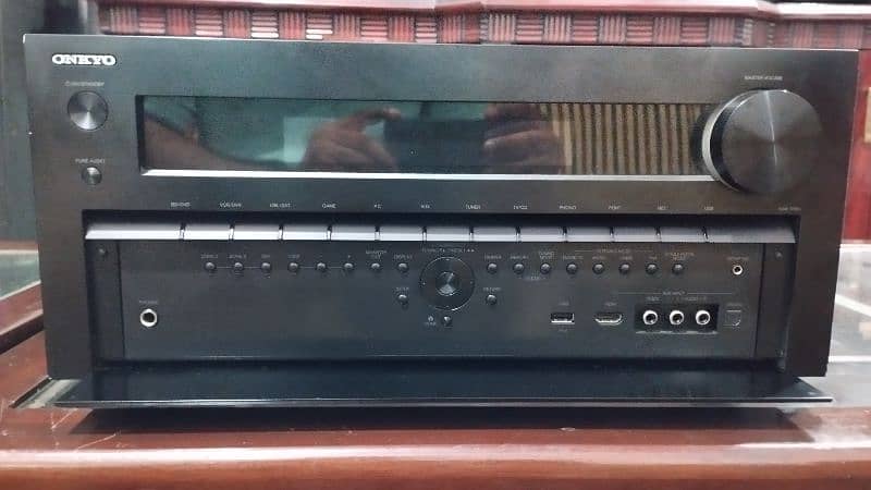 Onkyo TX-NR809 0