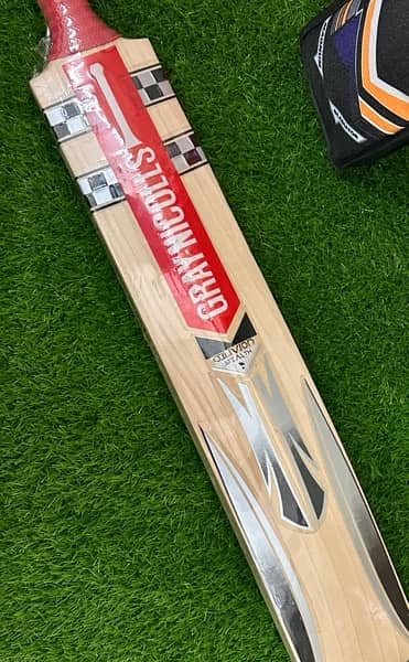 Top Quality English Willow Cricket Bats Different Ranges 4