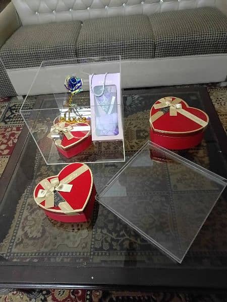 Premium Acrylic Gift boxes (0302-1466006 8