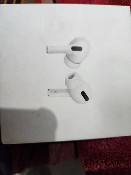 Apple Airpods Pro (ORIGIONAL) URGENT SALE 1