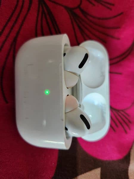 Apple Airpods Pro (ORIGIONAL) URGENT SALE 2