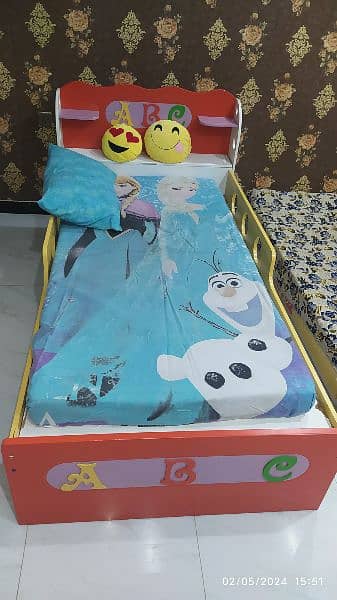 kids bed double. . . 1