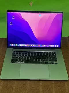 Apple MacBook pro 2019 16inch display 4gb graphic card