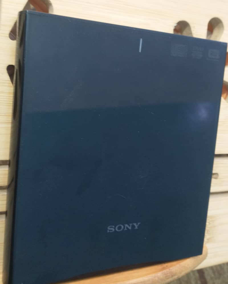 Sony External CD/DVD Drive DRXS77U 6