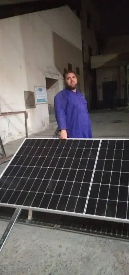 Wholesale Dealer of all solar panels,inverter and all Accessories 12