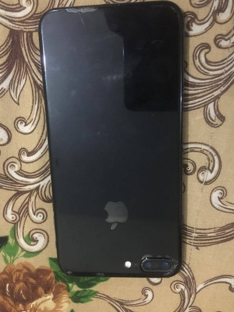 iPhone 7 Plus Urgent Sale Good Condition 10/10 4