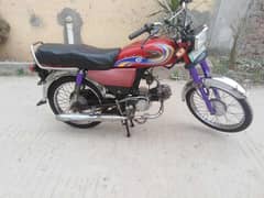 United bike 17 model all ok ha oil tuning hony wali hai hjis ko samj