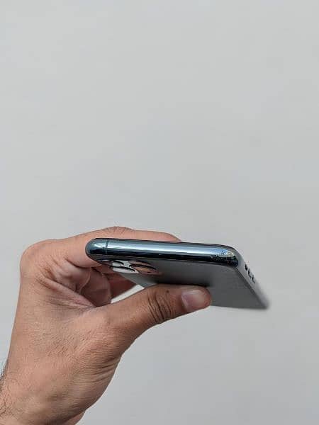 iphone 11 Pro Max 100 Battery Health Exchange OnePlus pixel Samsung 5