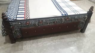 Original metal and leather quilted bed 0