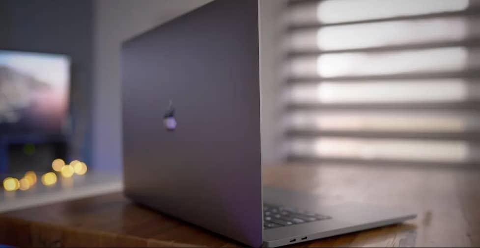 Apple Macbook Pro 8