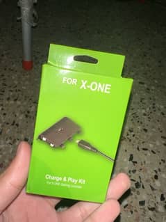 Xbox Charge and play kit