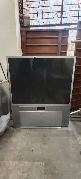 LG Projector TV for Sale 0