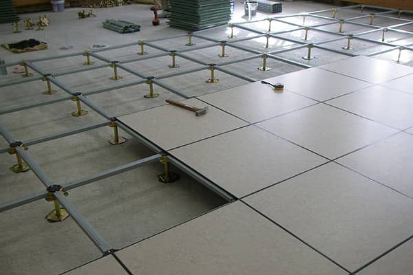 Raised flooring 0