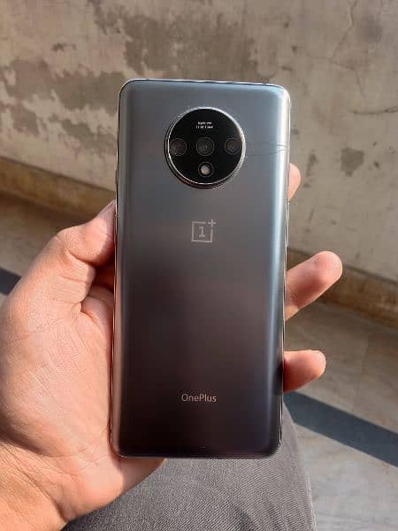 OnePlus 7T 0