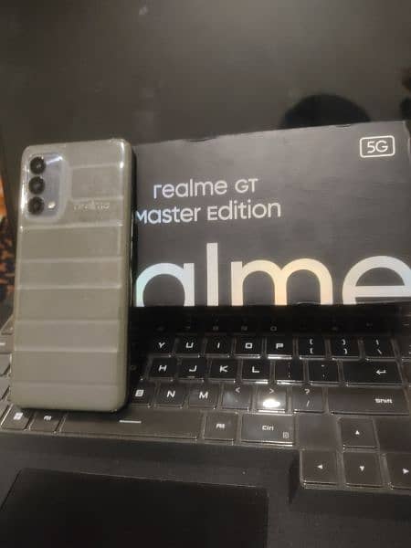 Realme GT Master Edition 12/128 w box 120hz dslr camera 2