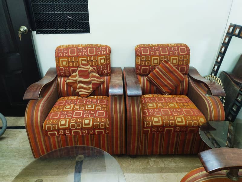 Elegant 8-Seater Sofa Set for Sale! - Karachi 1