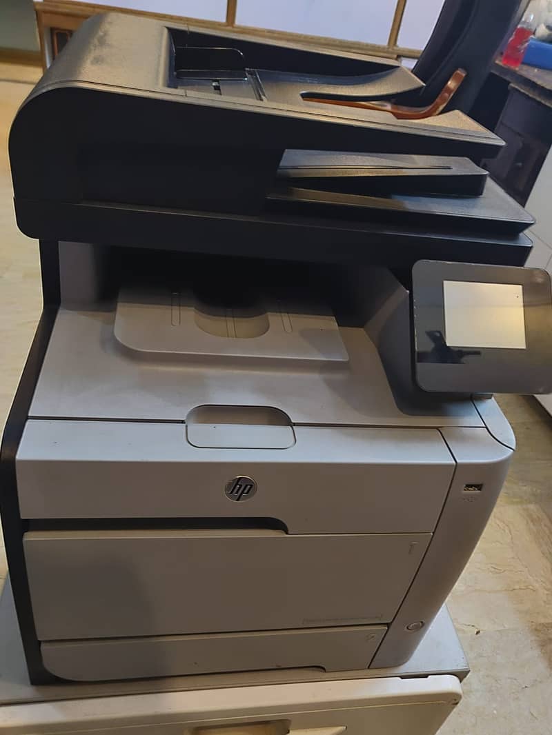 HP Color LaserJet Pro MFP M476dn Laser Printer CF386A 2