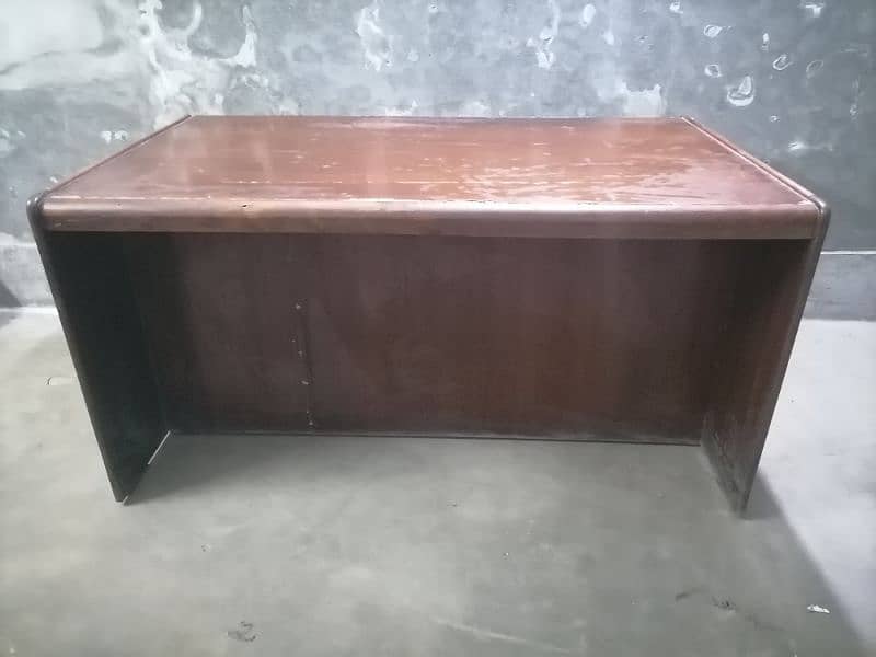 Workman Executive Table / Office Furniture 6