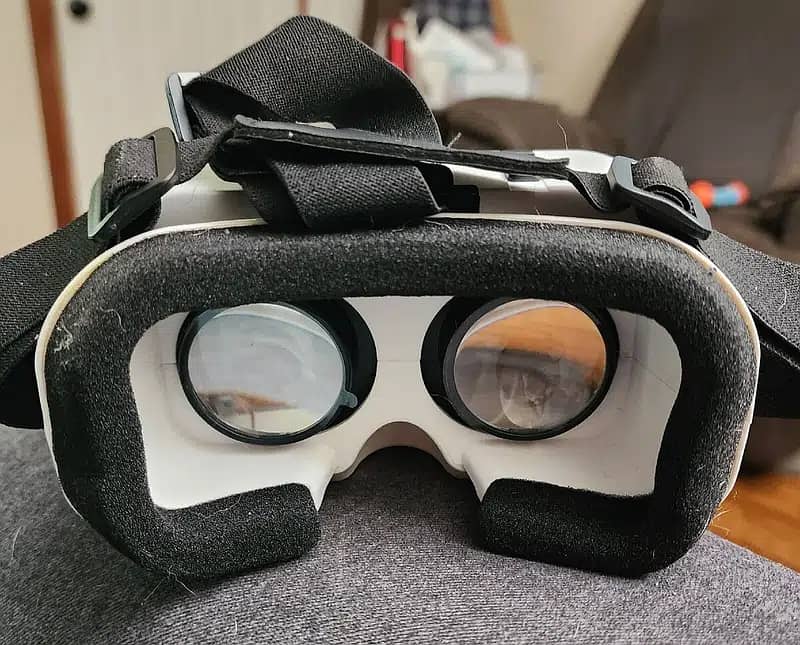 EastVita VR Virtual Reality 3D Glasses Box VR SHINECON G05A 3D VR 1