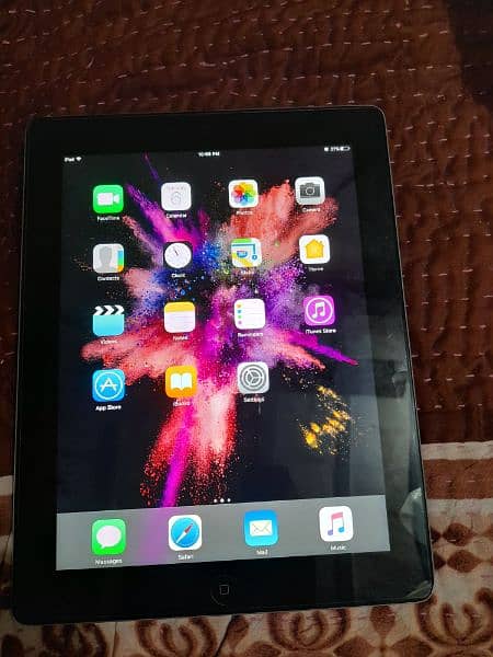 ipad 4th generation 32gb 10/10 condition cash on deleviry available 8