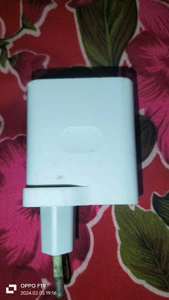 one plus 18 wat super fast original box wala charger for Sall 1