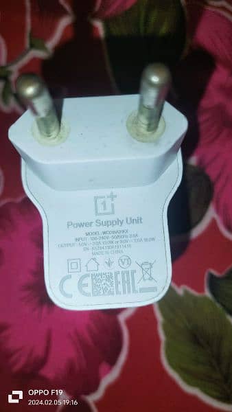 one plus 18 wat super fast original box wala charger for Sall 8