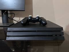 ps4 pro 1TB 7216(latest model) with 2 games 0