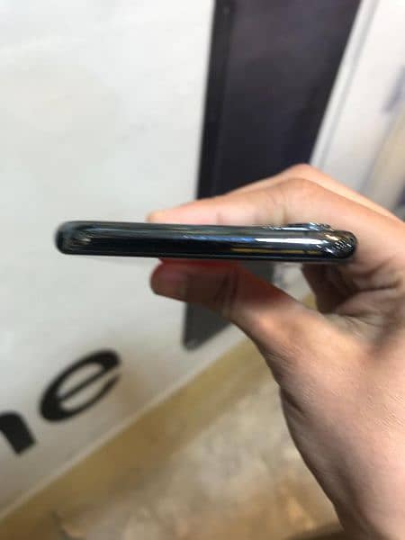 iphone xs Non pta 64 gb 82 bettery helth 2