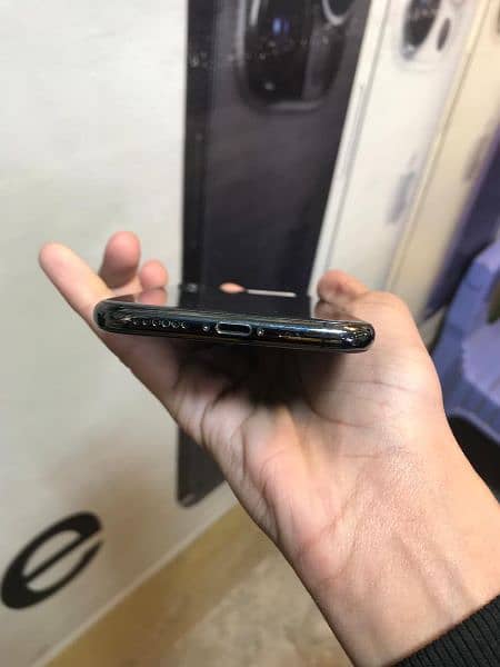 iphone xs Non pta 64 gb 82 bettery helth 4