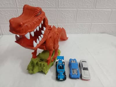 Animal farm house,Trex dinosaur and others