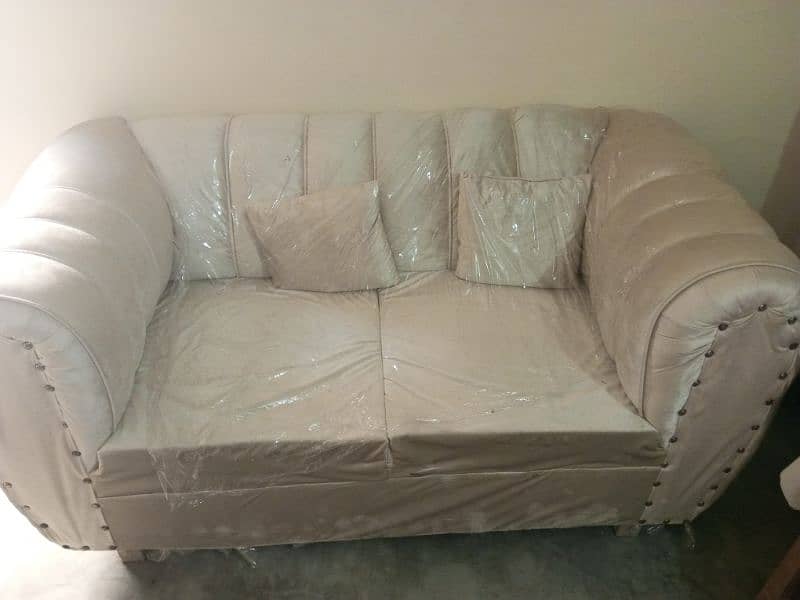 sofa 2 in 1 an 1 mean 4 seater 1