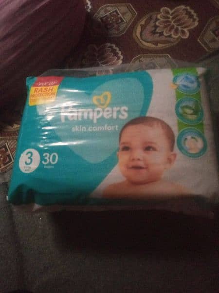 Pampers Diaper size 3 30pcs 1