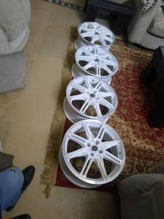 17 inch alloy rims with tyres 4 nut 100PCD