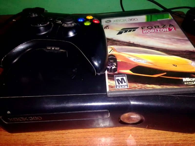 Xbox 360 with all accessories,wireless controller/whatsaap 03365331089 3
