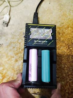 All li-ion batteries charger 0