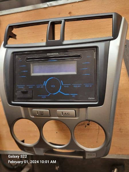 Honda City CD Player Clarion 2