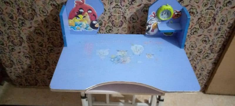 Kids Study Table and chair 2