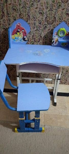Kids Study Table and chair 3