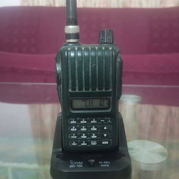 MOTOROLA GP2000 Made in Malaysia with all new accessories 14