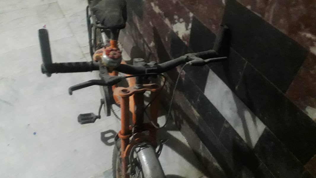 F 16 bicycle in good condition 3